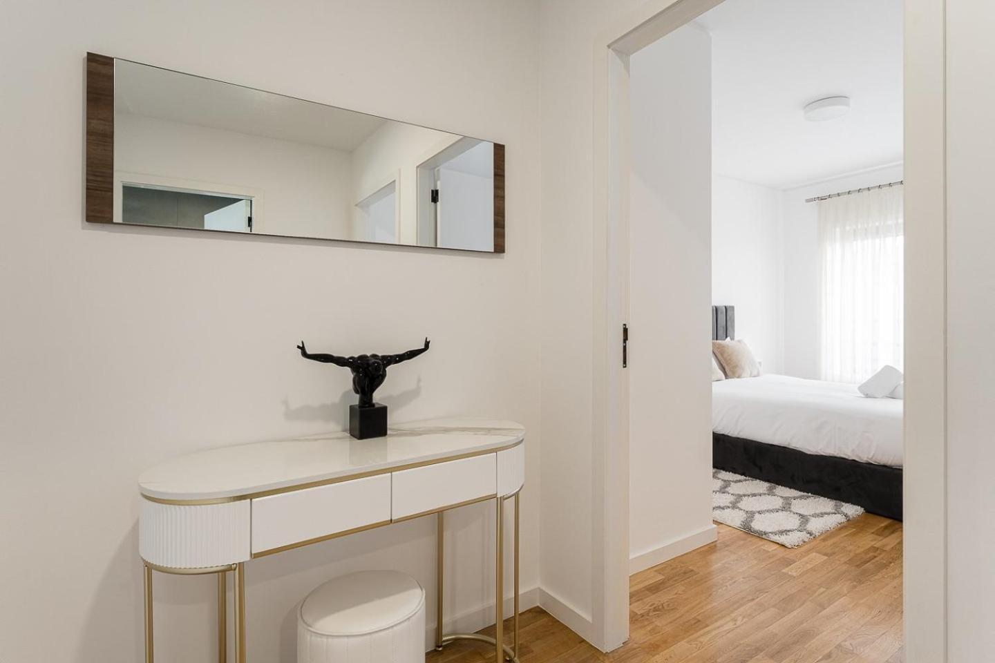 Guestready - White Stripes Near Casa Da Musica Apartment Porto Ngoại thất bức ảnh